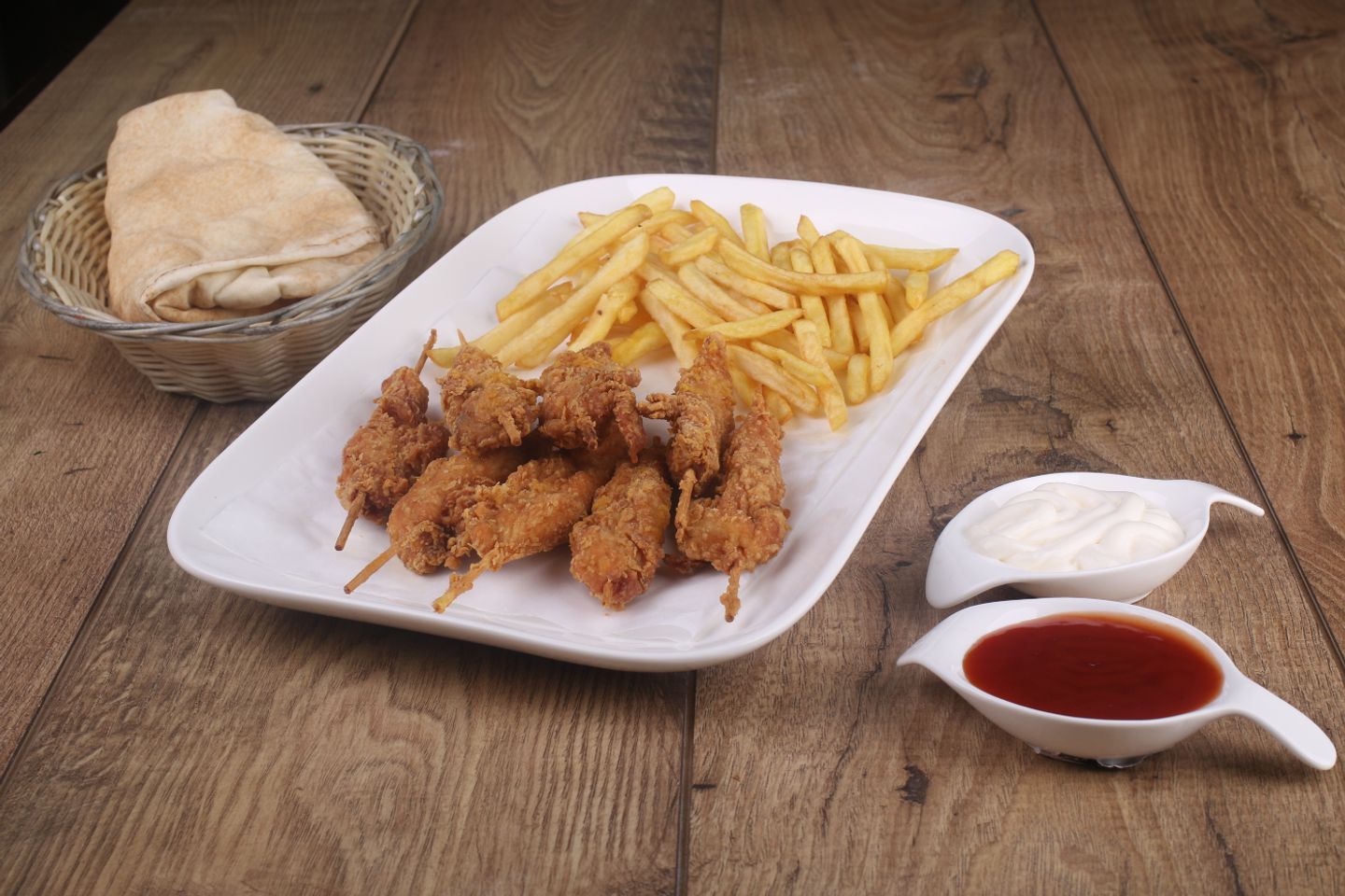 دجاج صيني بالعيدان