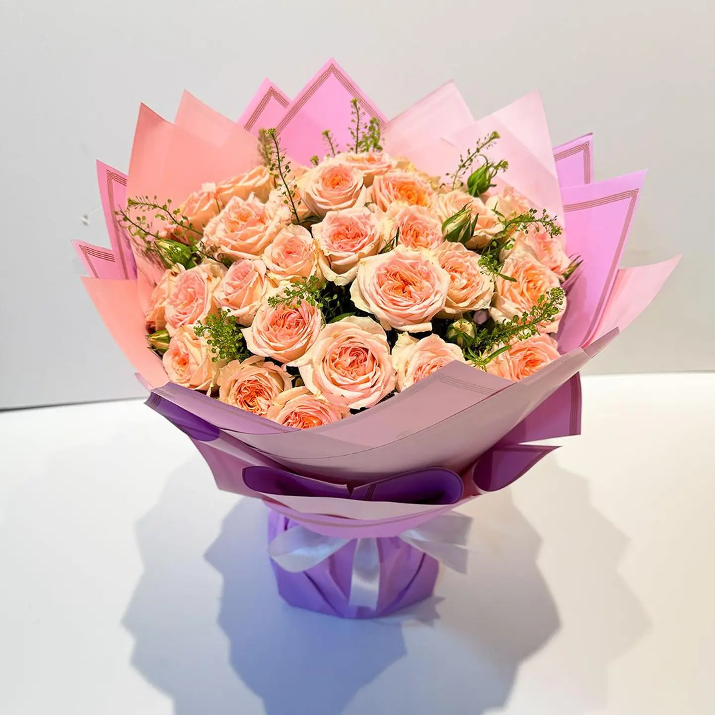 Luxury Apricot Rose Bouquet 211