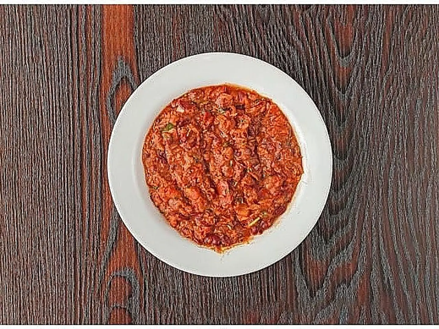 فاصوليا حمرا بالتونة