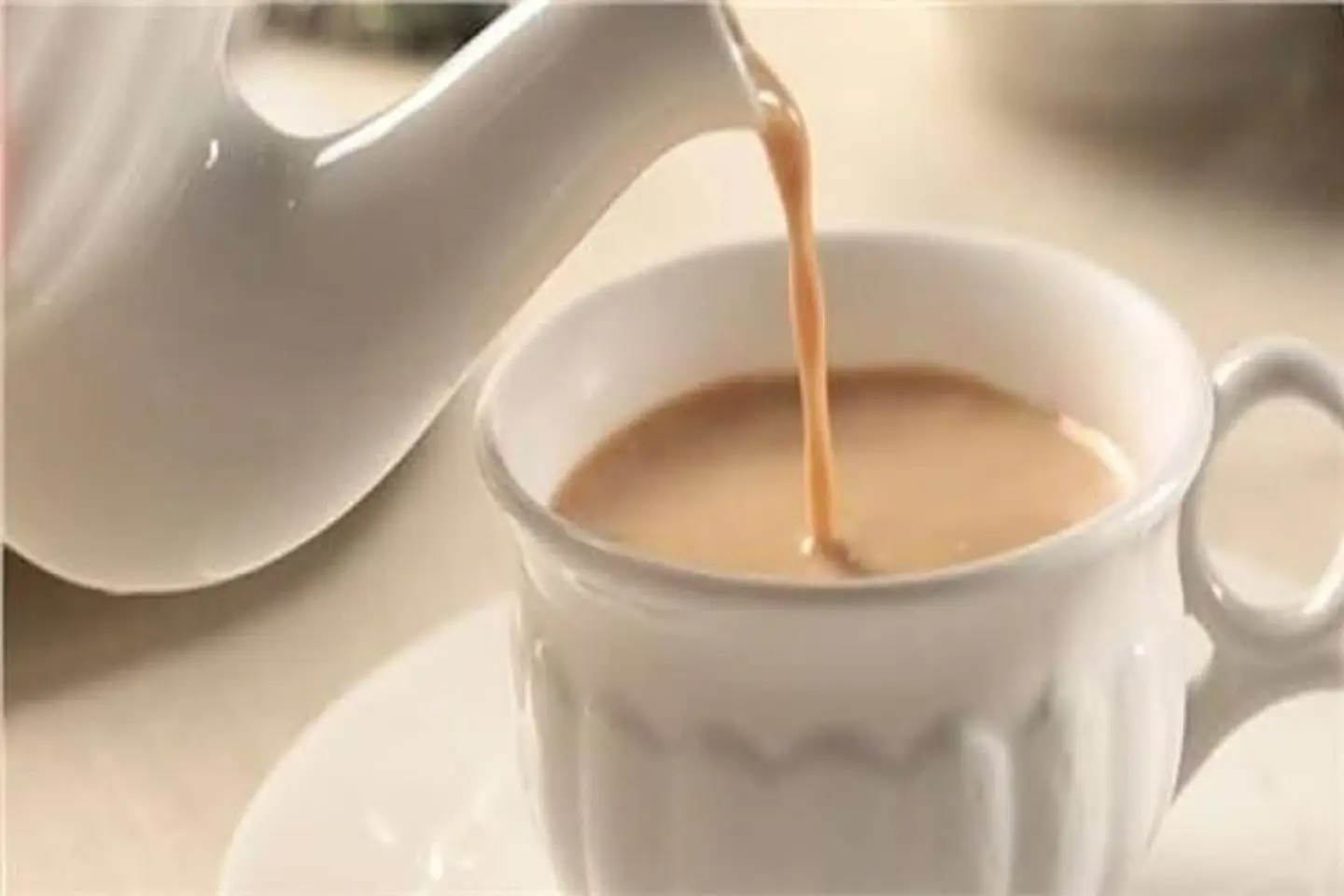 شاي حليب عادي