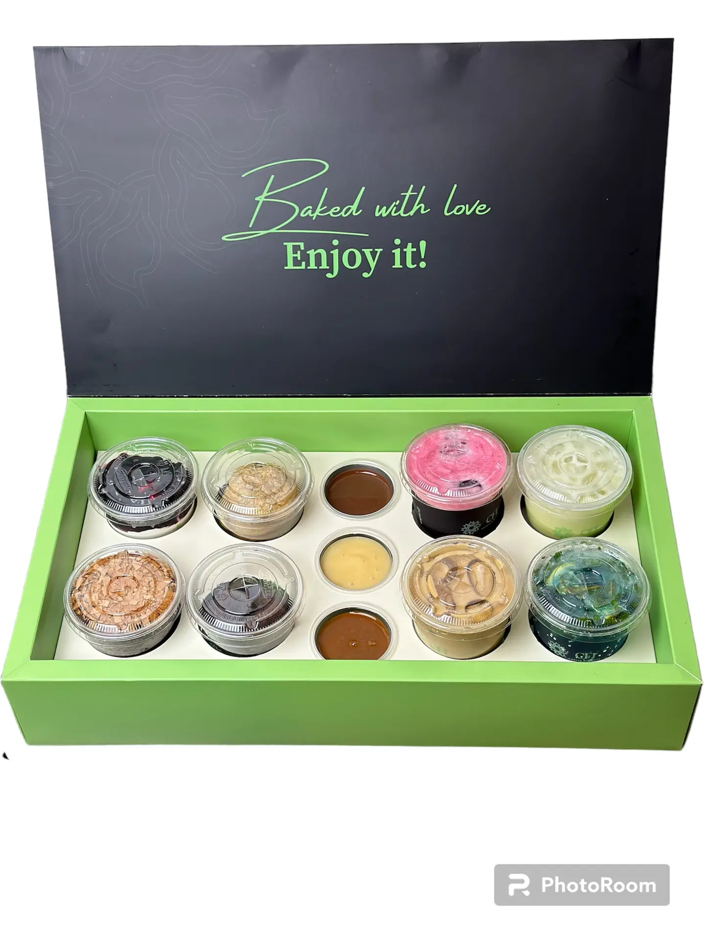 Gathering Box (Desserts With Drinks)
