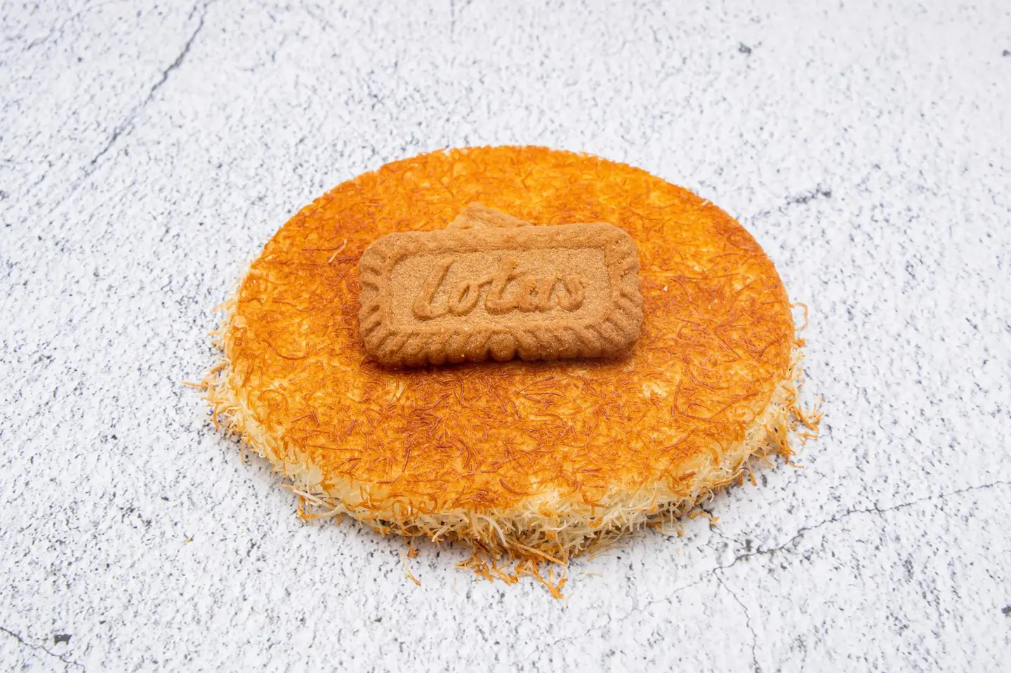 Lotus Kunafa