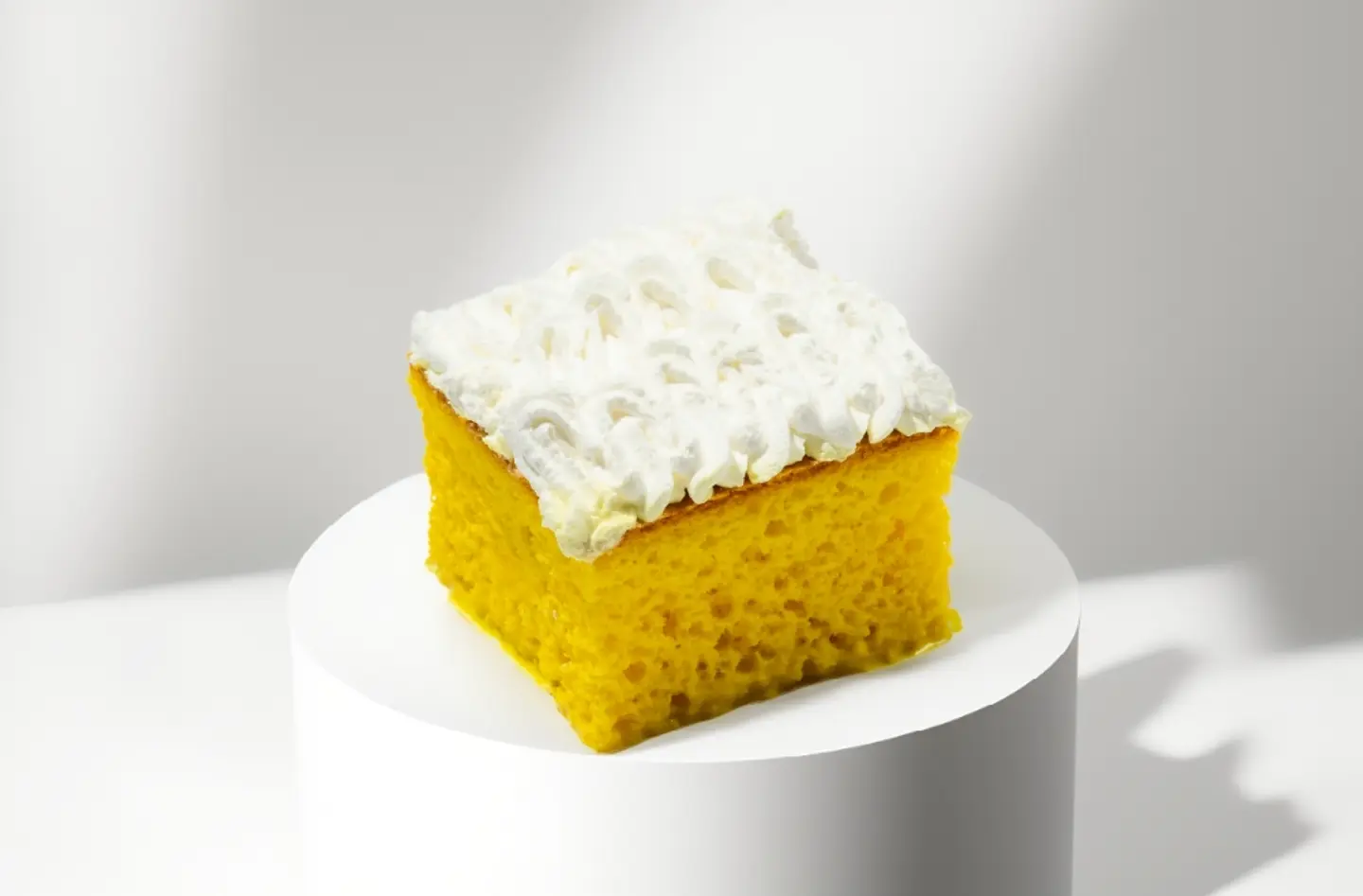 Saffron Cake