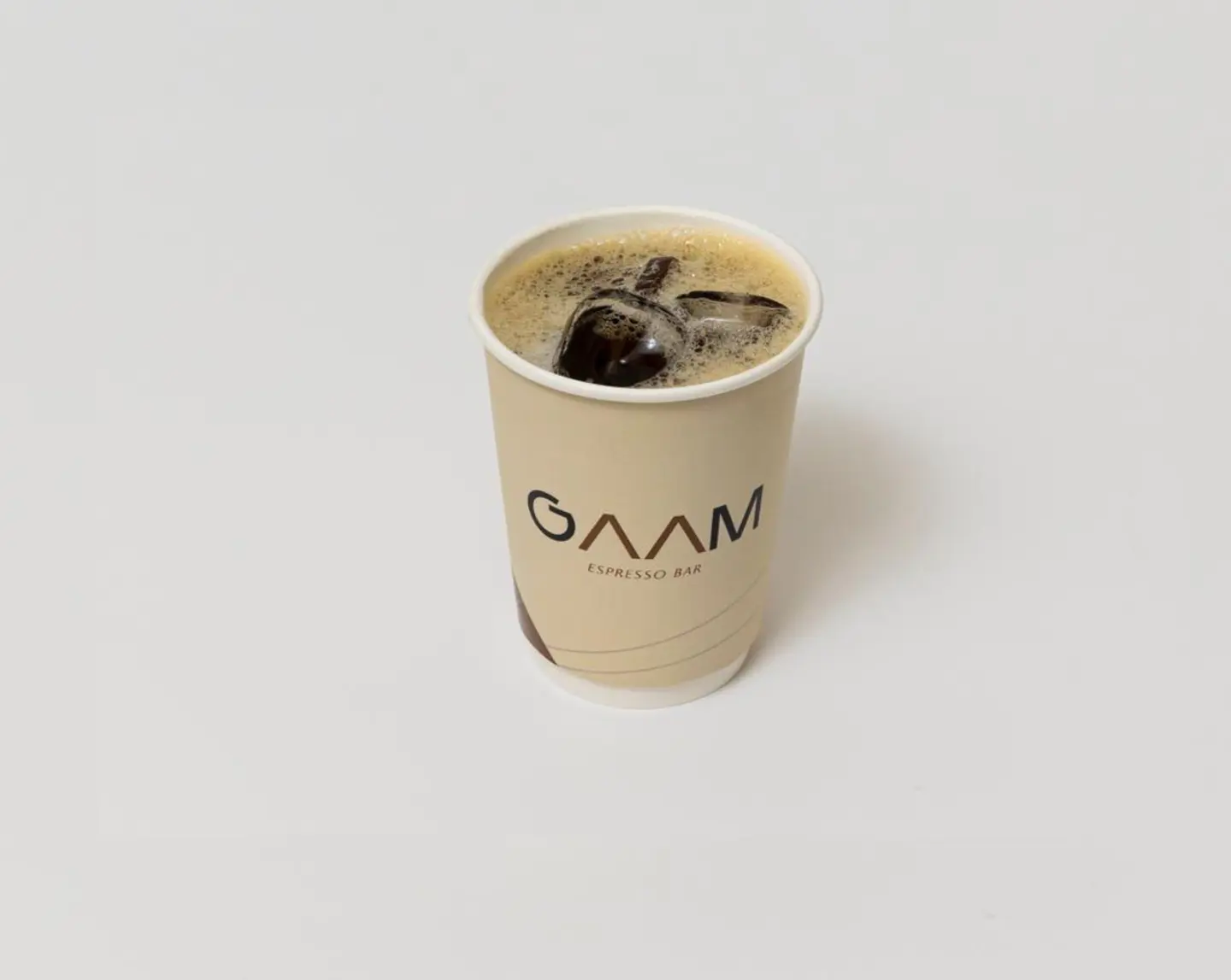 قهوة مقطرة باردة ديكاف