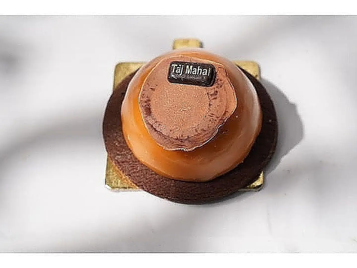 قطعة كيك الكراميل