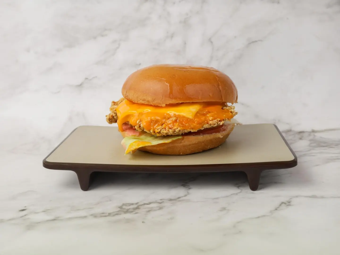 برجر كرسبي دجاج