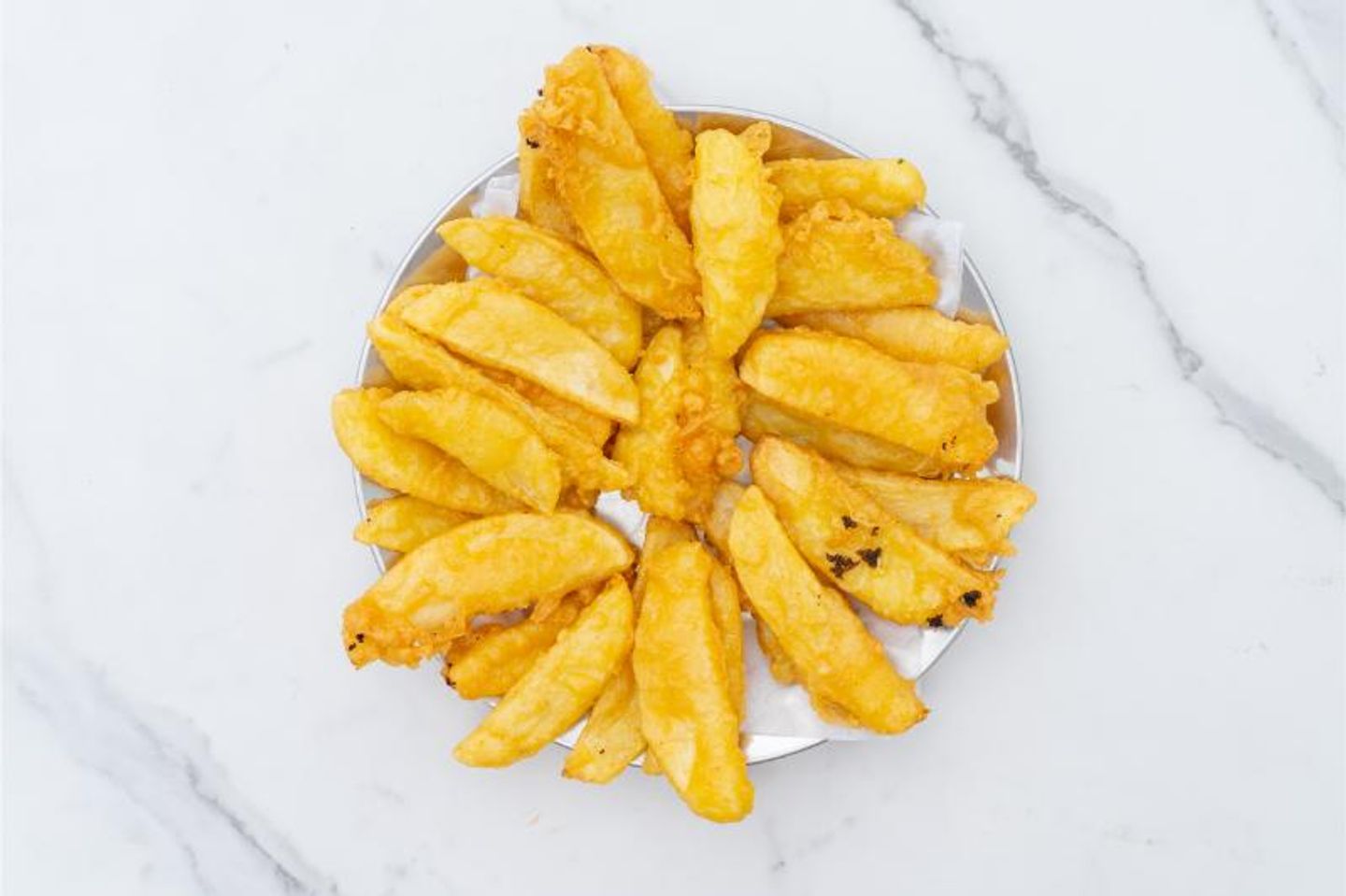 علبة بطاطس صغير