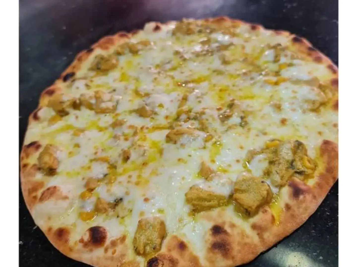 Chicken And Mozzarella Manakish