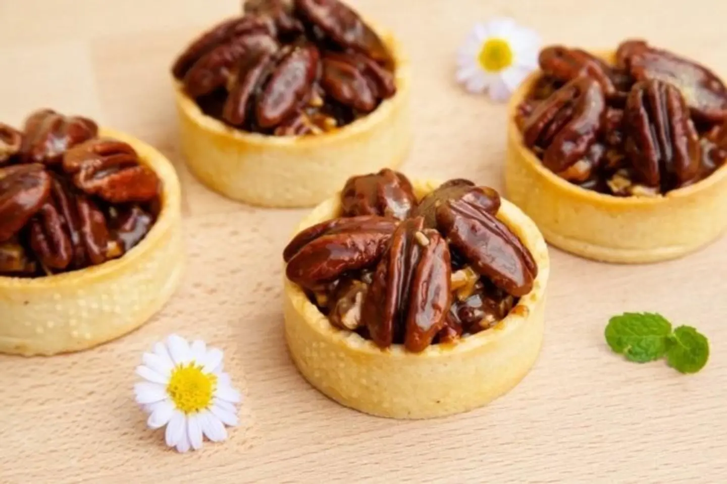 ميني تارت بيكان