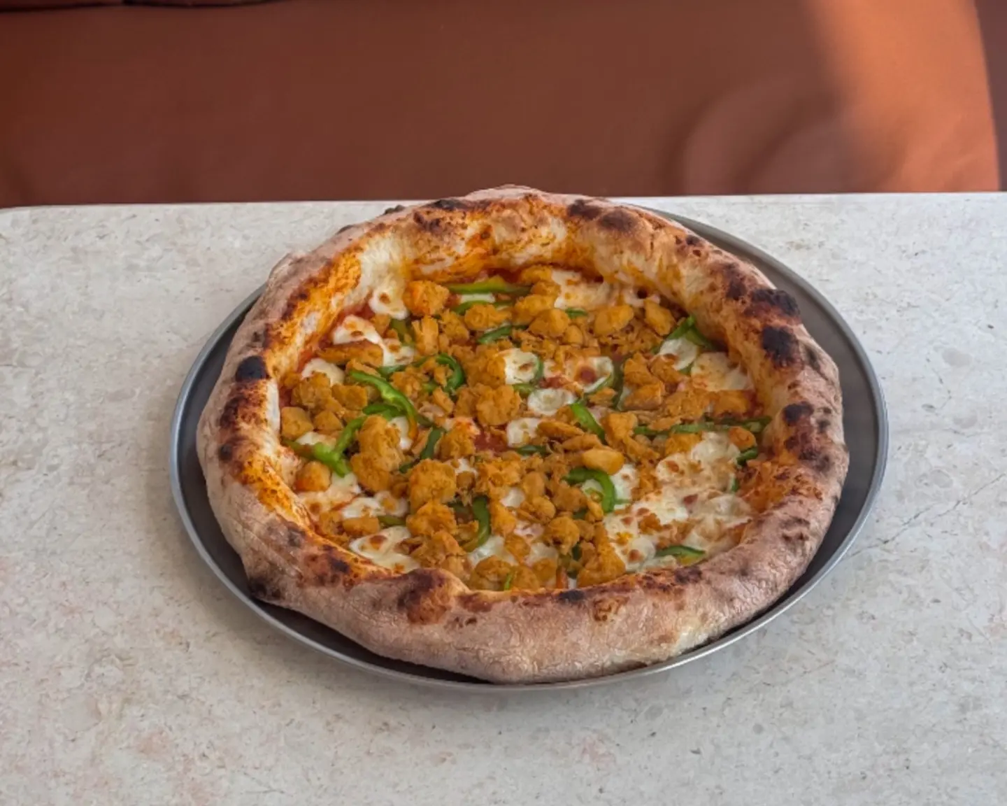 بيتزا تشكن لامار