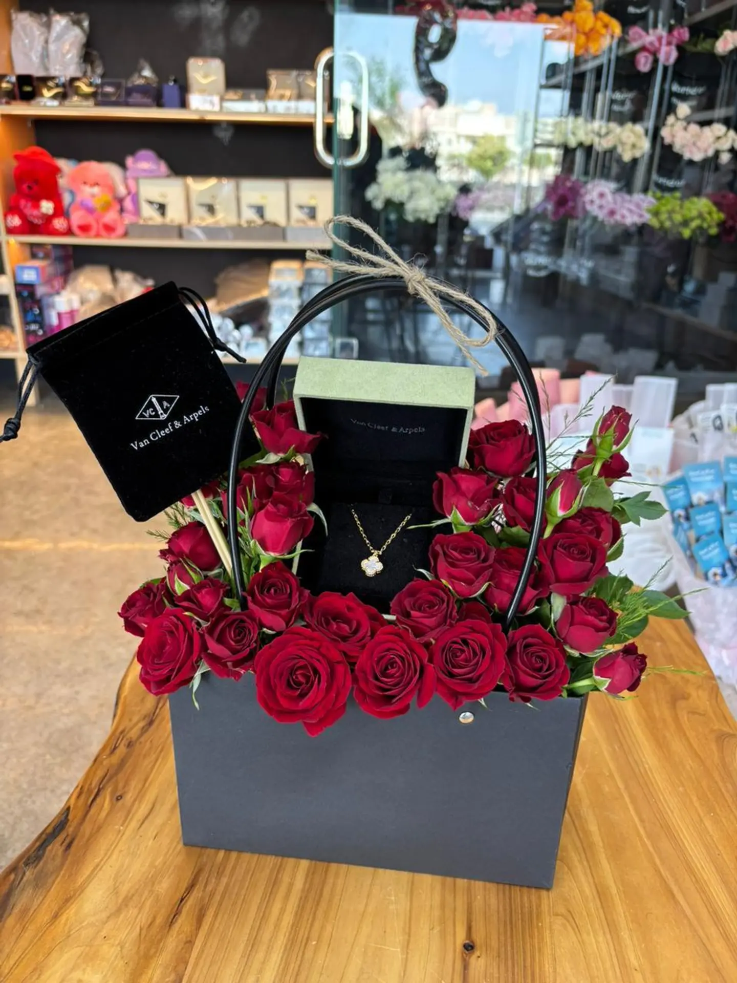 Necklace From Van Cleef Brand With Red Roses