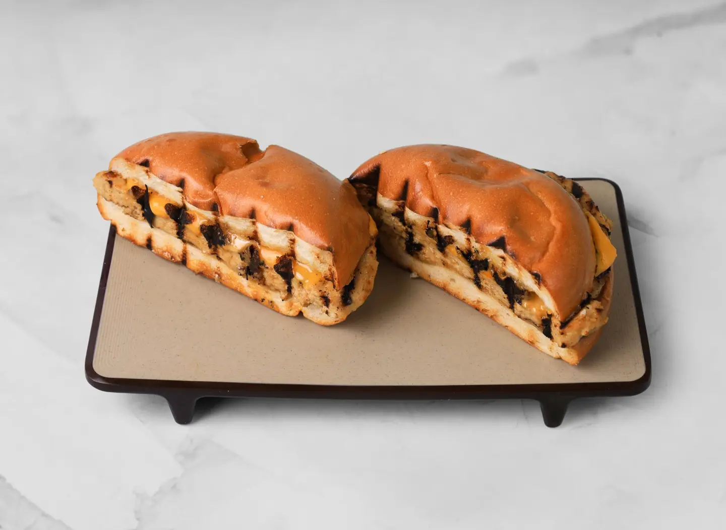 برجر دجاج مشوي كلاسيك