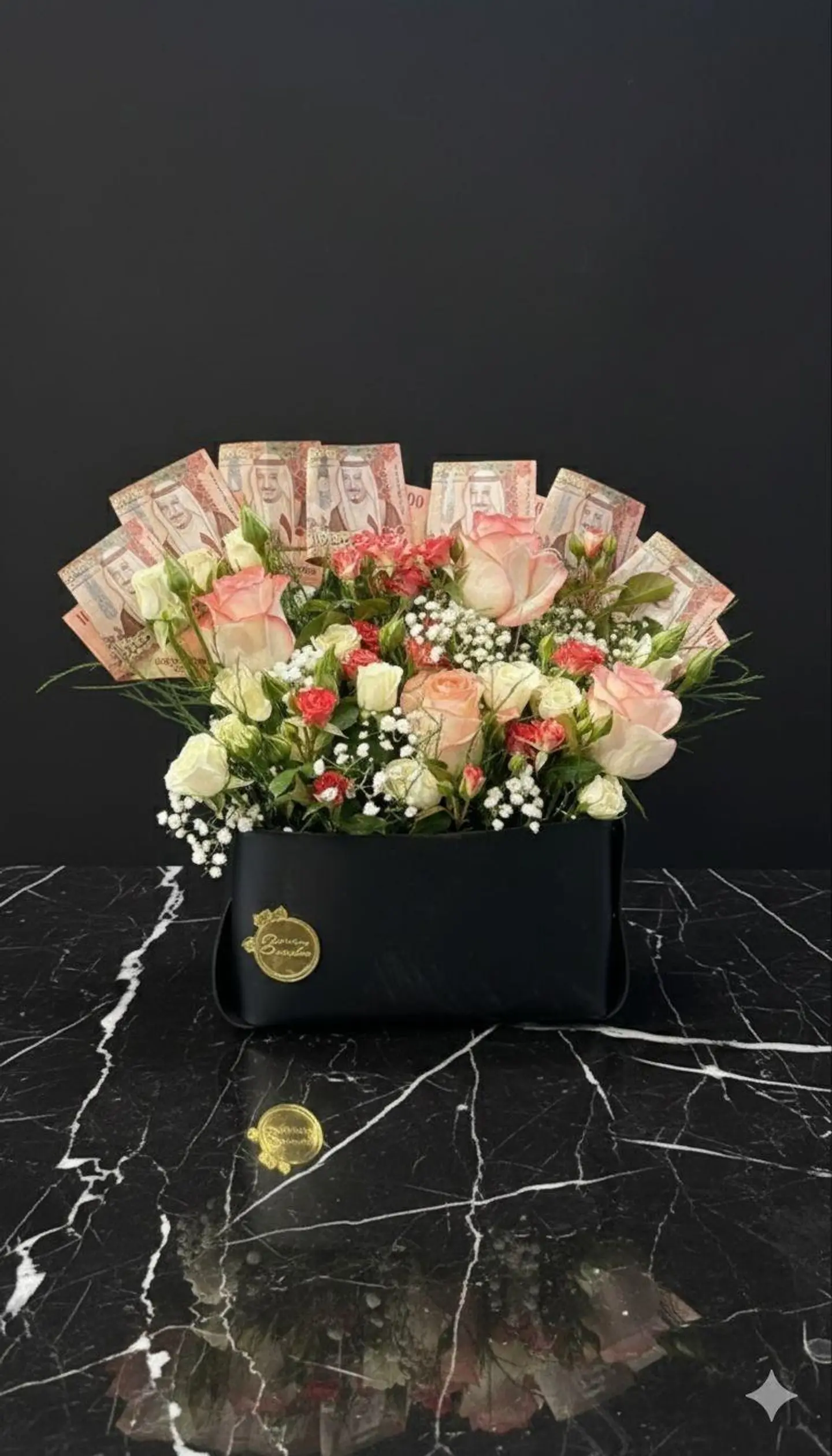 حامل ورد طبيعي