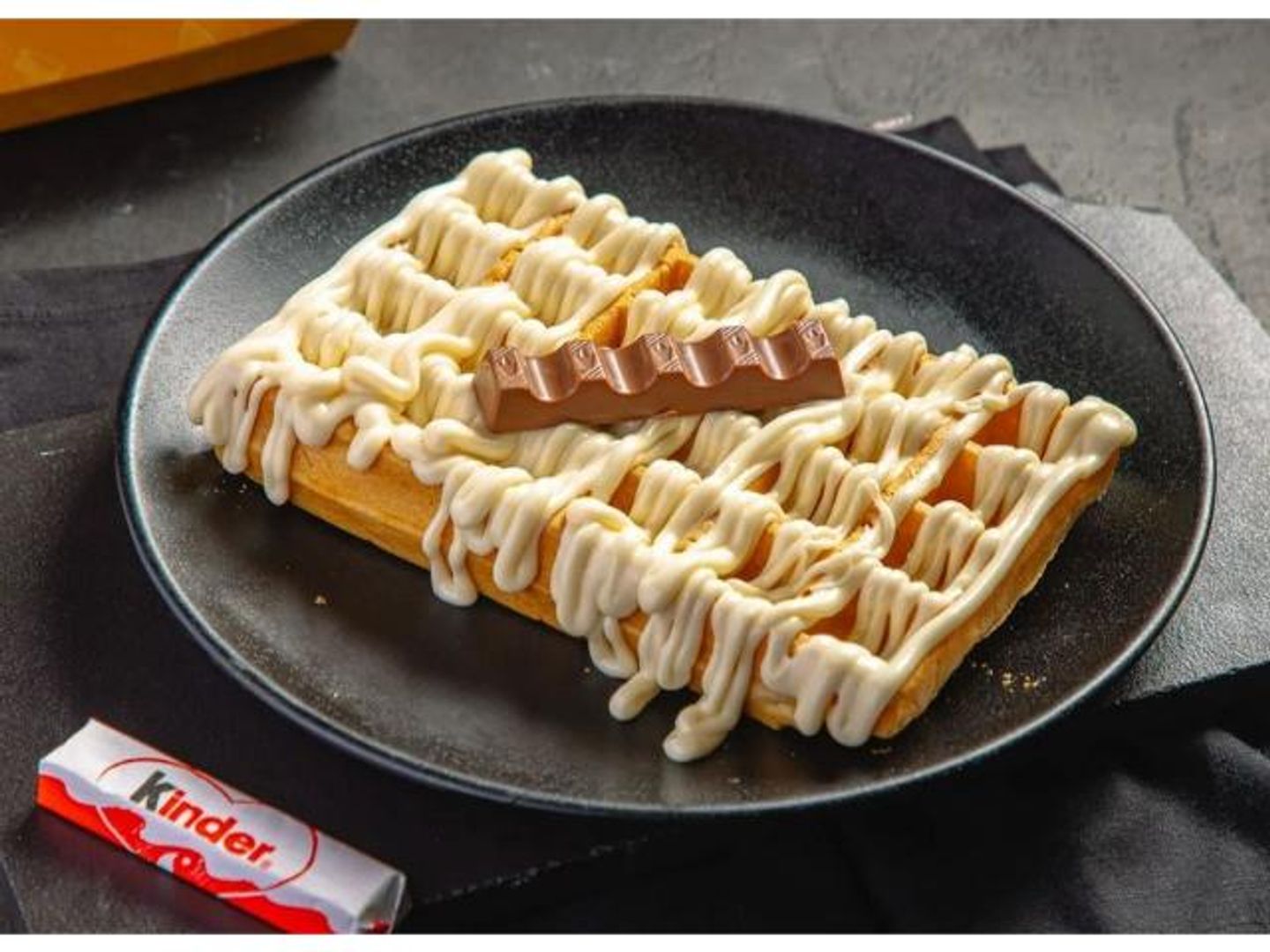 Kinder Waffle