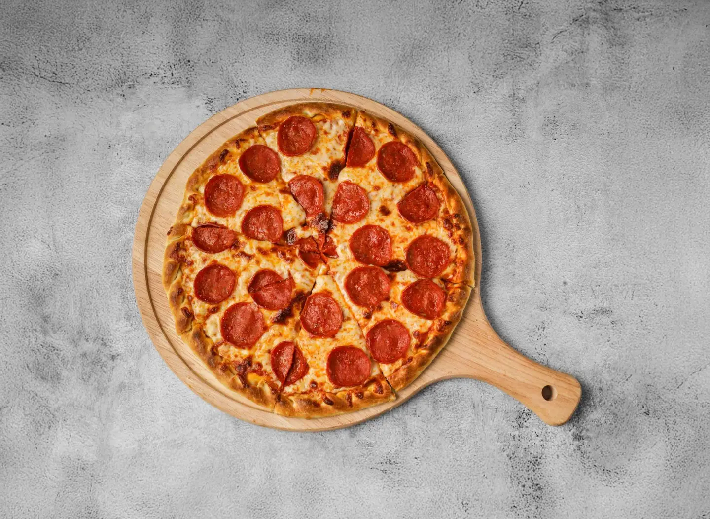 بيتزا ببروني