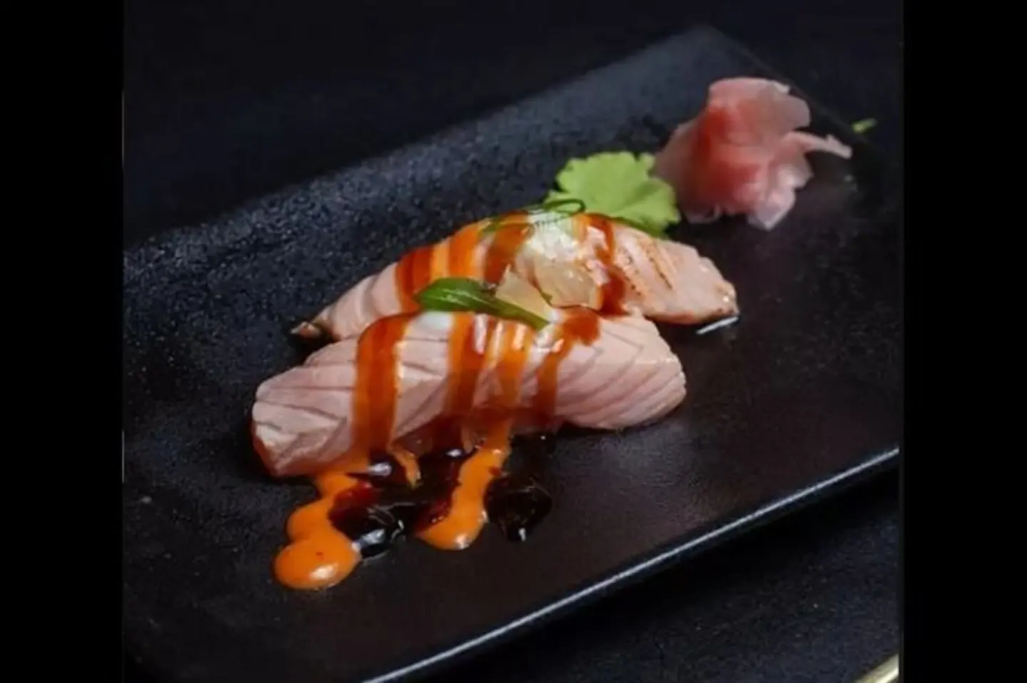 Shred Salmon Nigiri