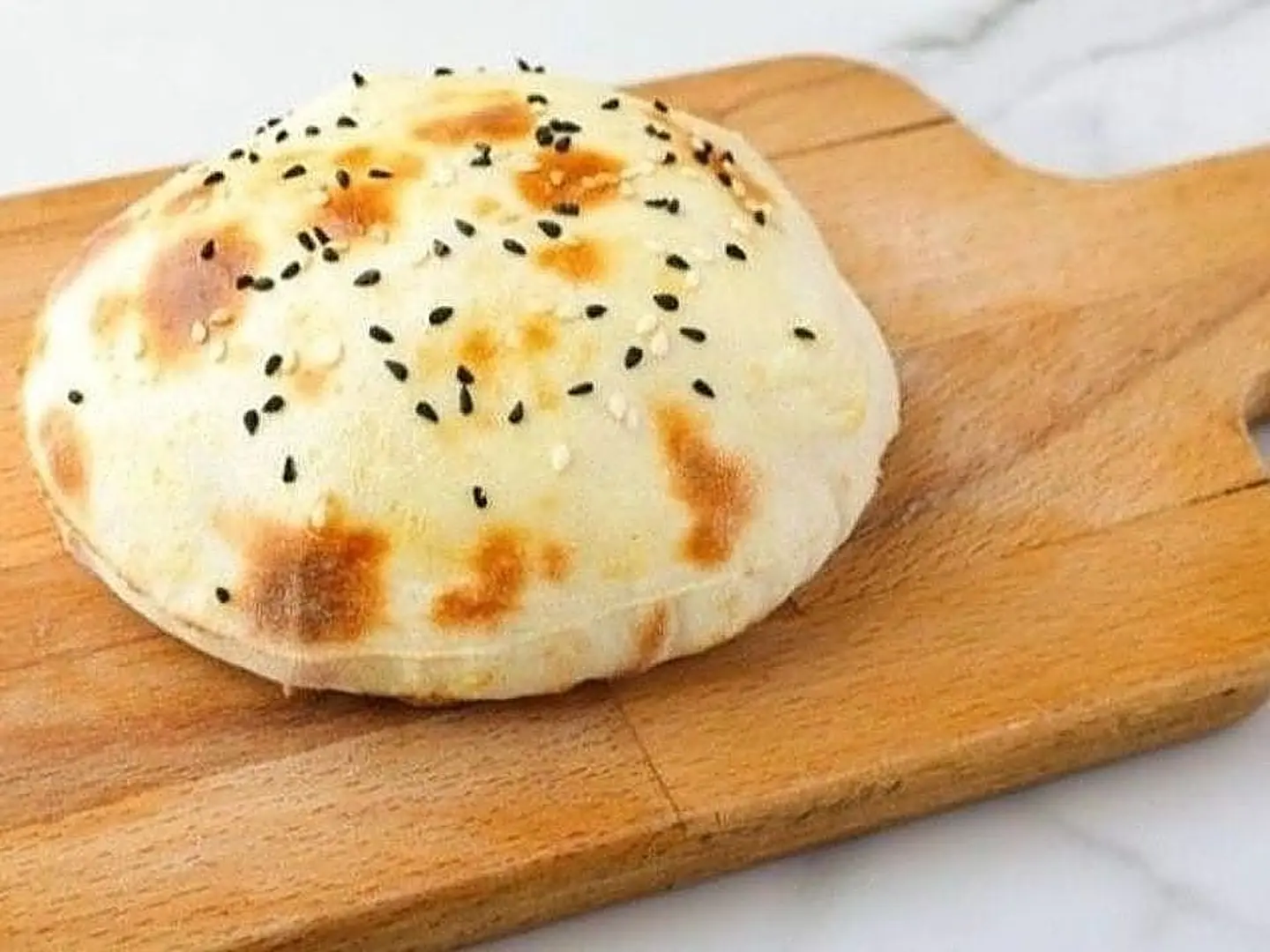 مدور جبن سائل