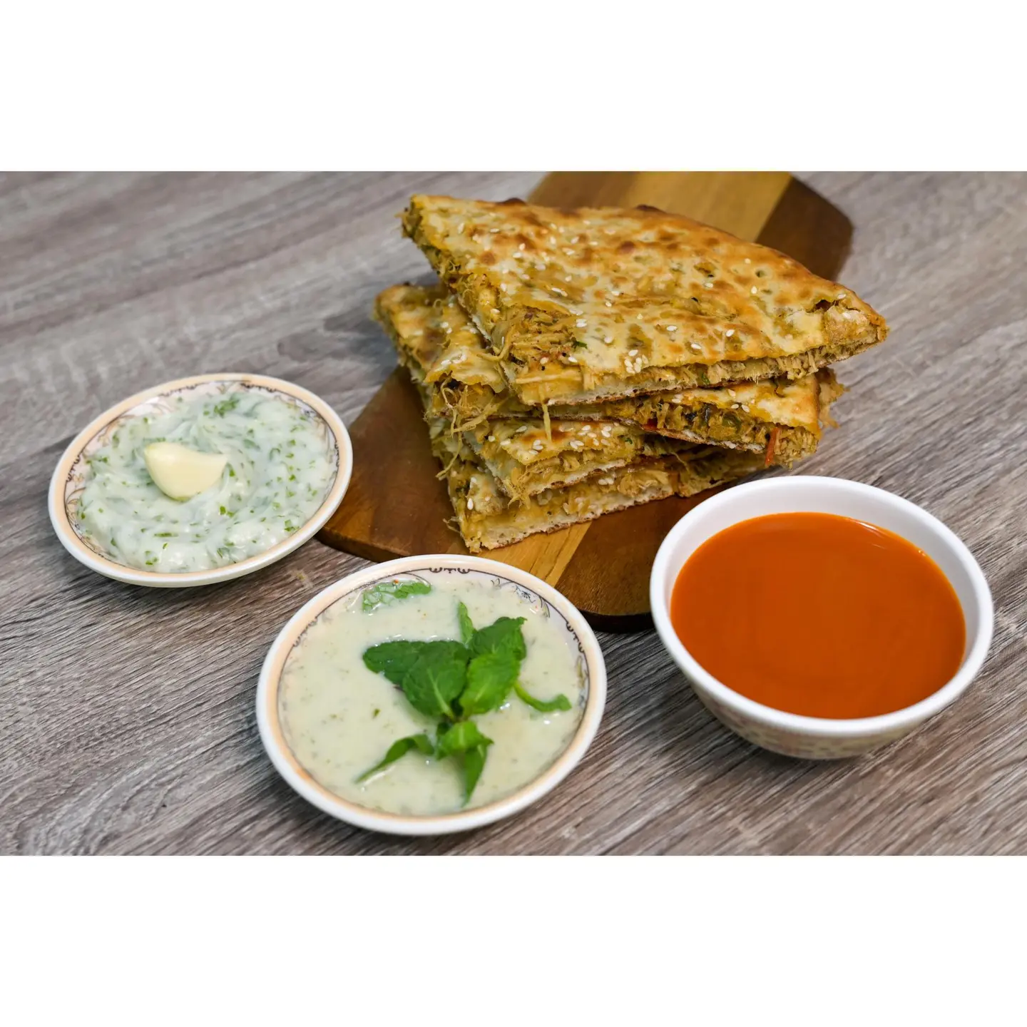 Boneless Chicken Karahi Naan