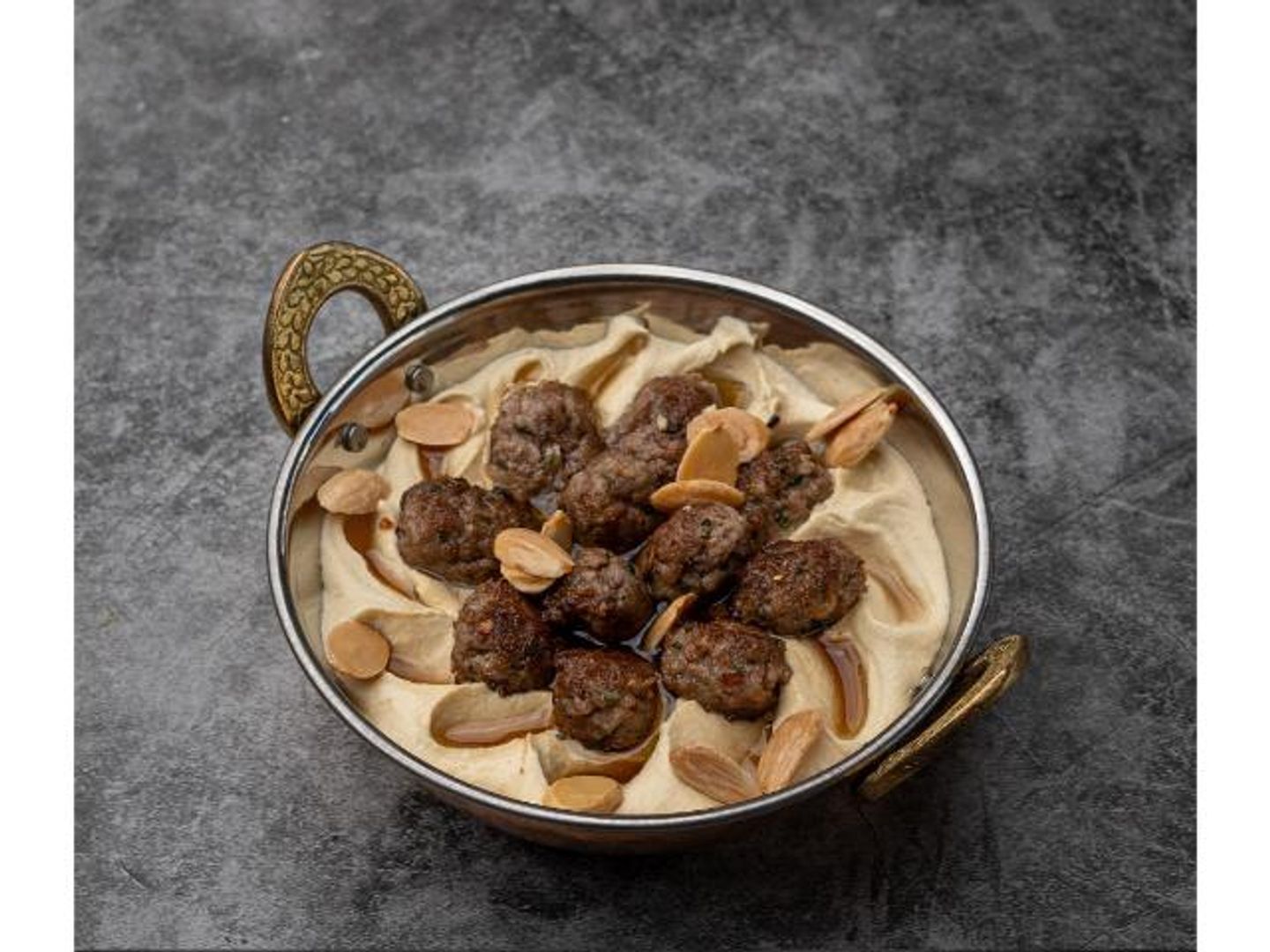 Hommos And Kofta