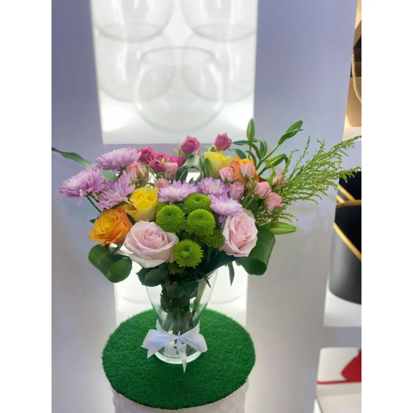 فازة زجاجي
