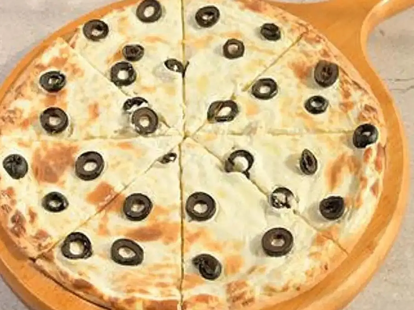 لبنة بالزيتون