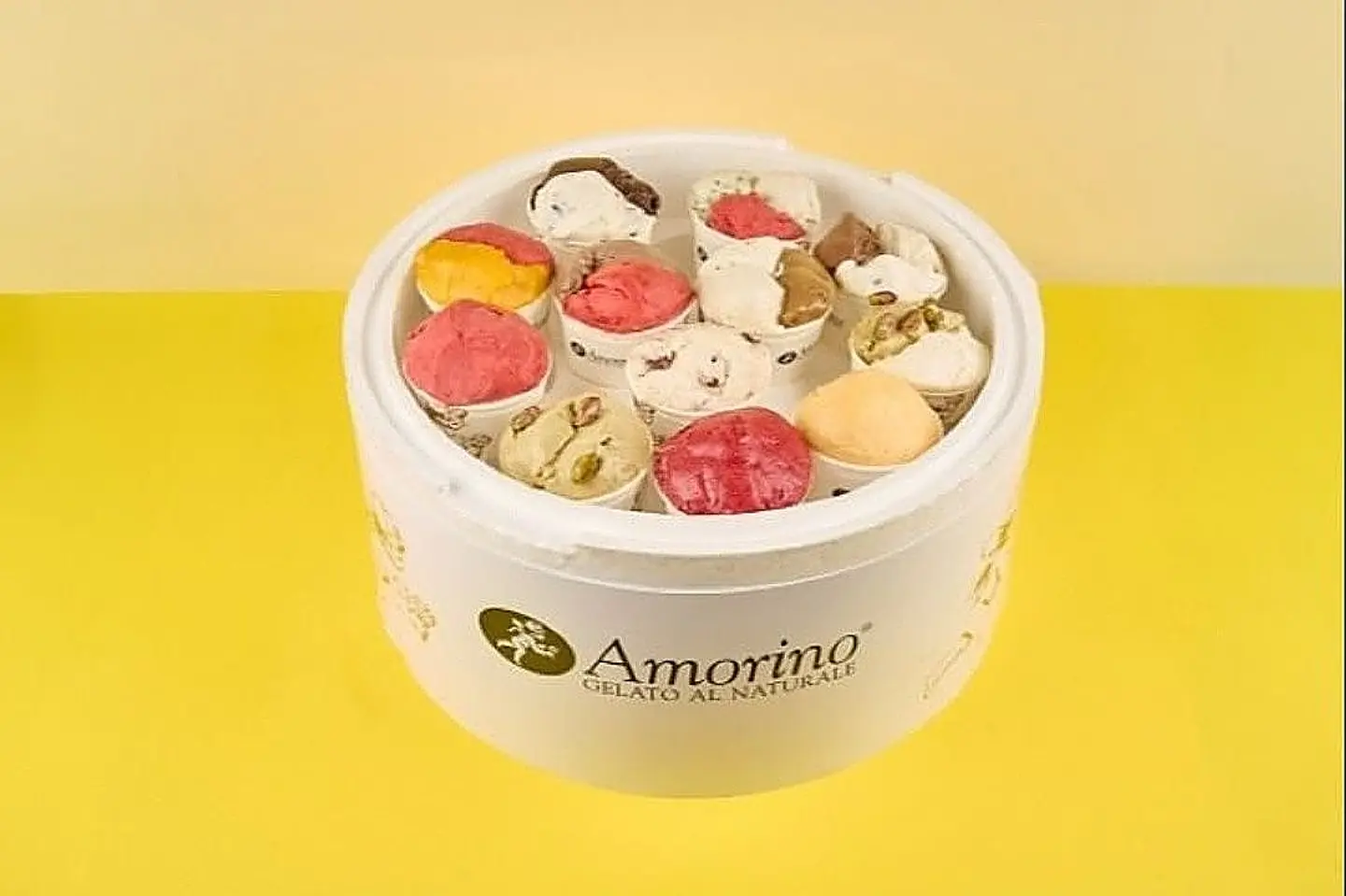 صندوق الاحتفال ١٢ كوب