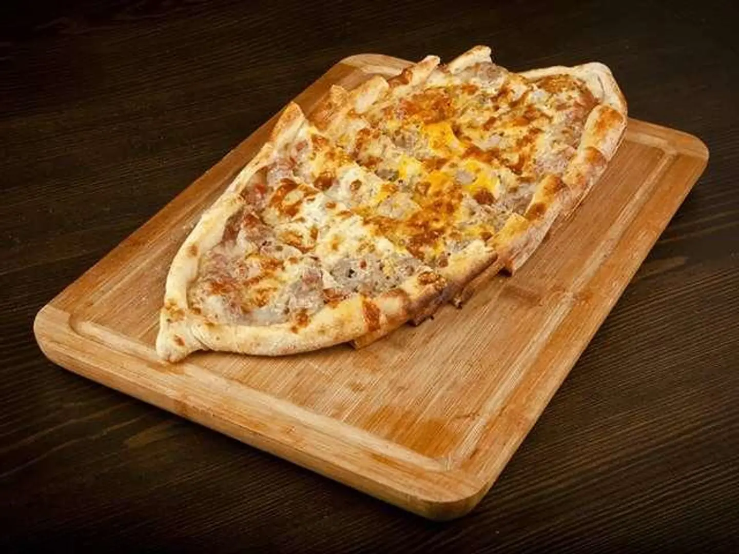 فطيرة لحم جبن