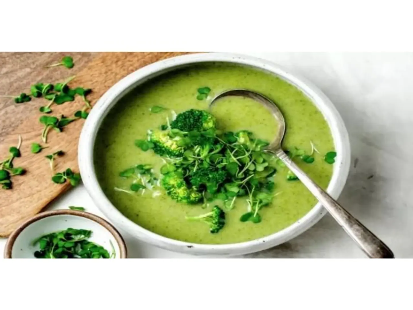 شوربة البروكلي