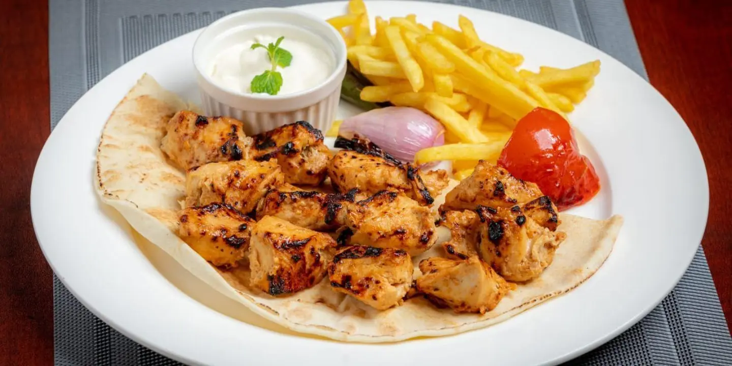 وجبة شيش طاووق