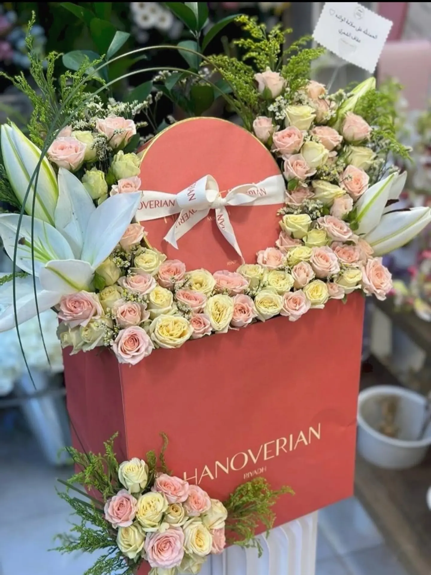 Hanoferian Rose Bouquet 1