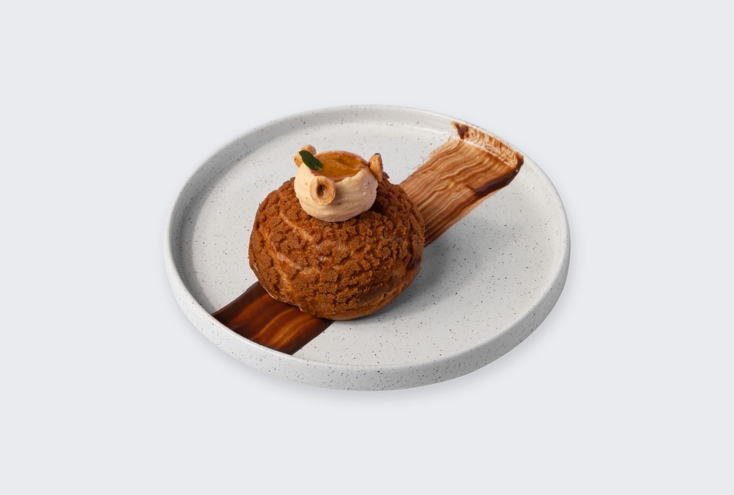 Cream Puff With Hazelnut Praline