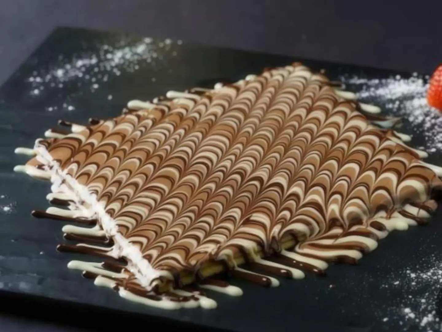 Crepe Snickers