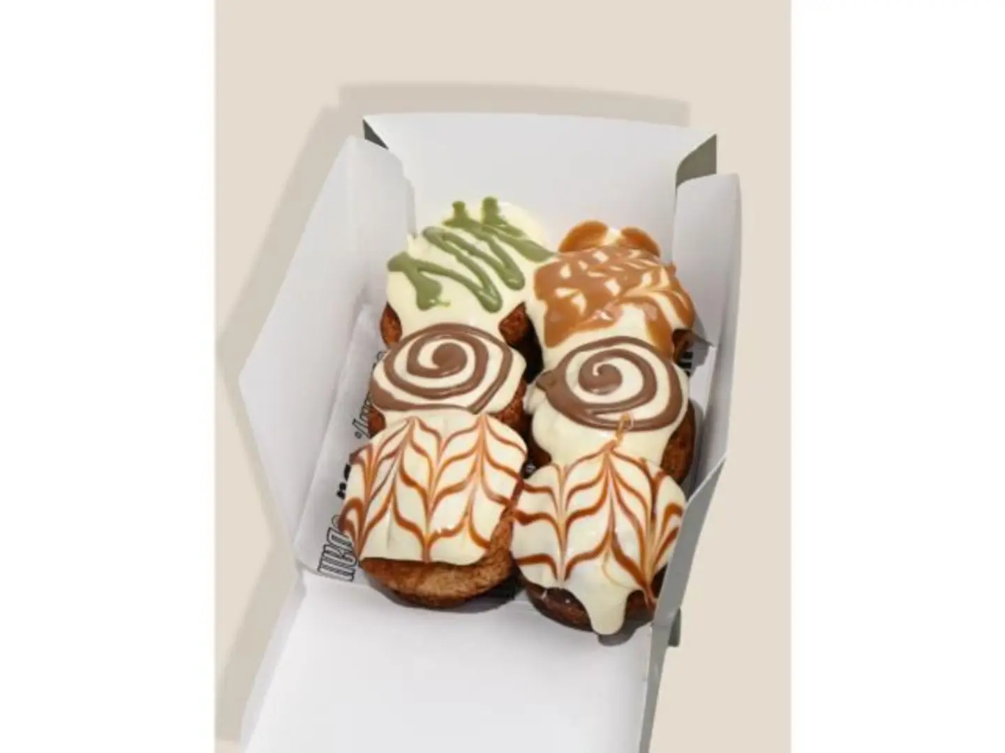 Mini Cinnabon Box 6 Pieces