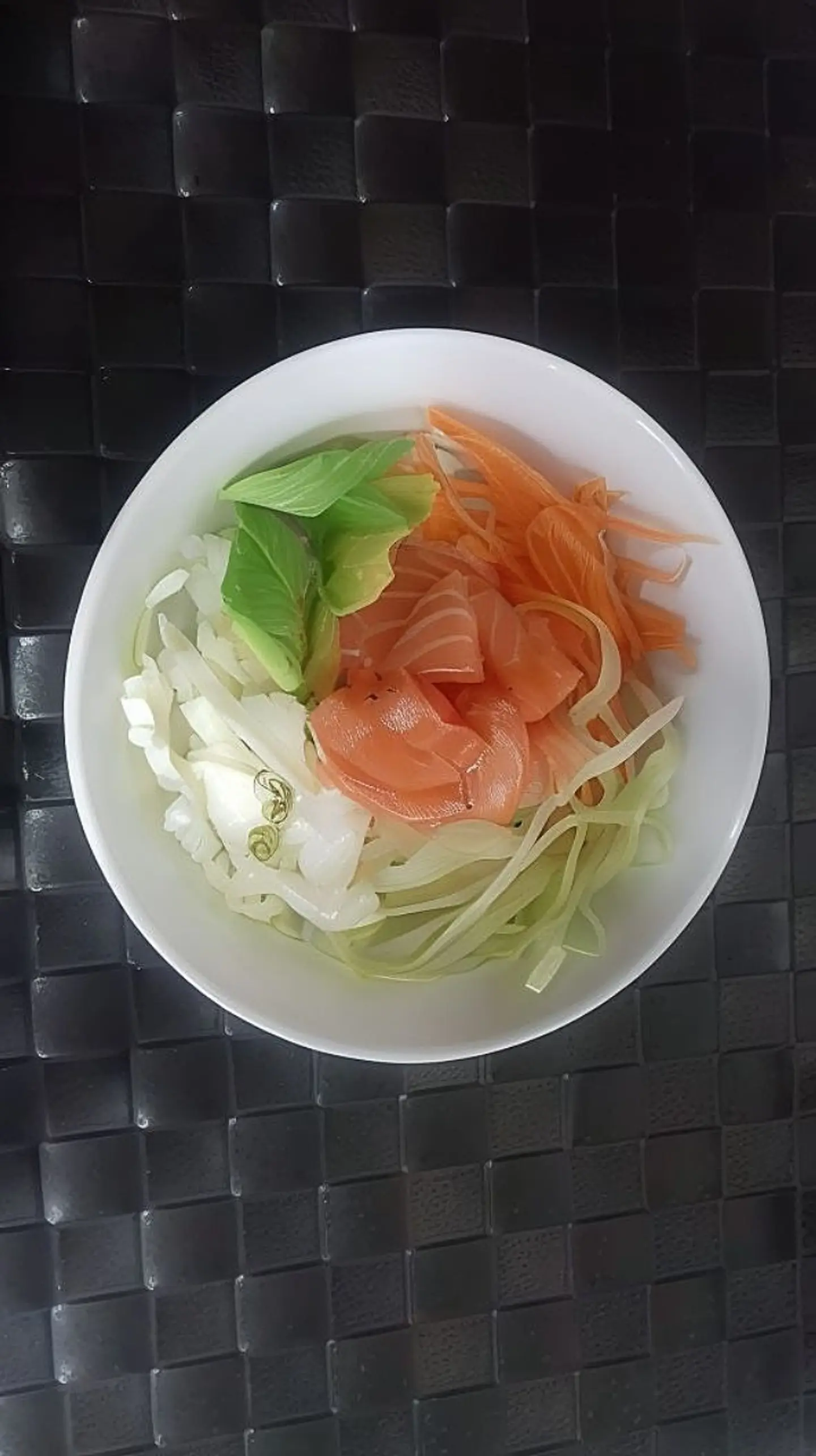 Smoked Salmon Poke Bowl Sushi