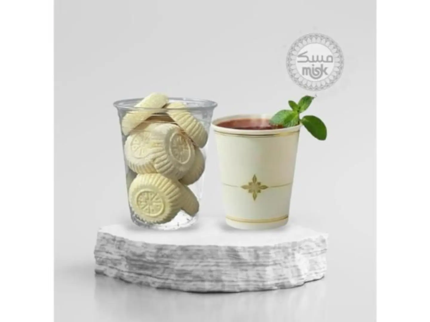 اقط قوالب وشاهي بالنعناع