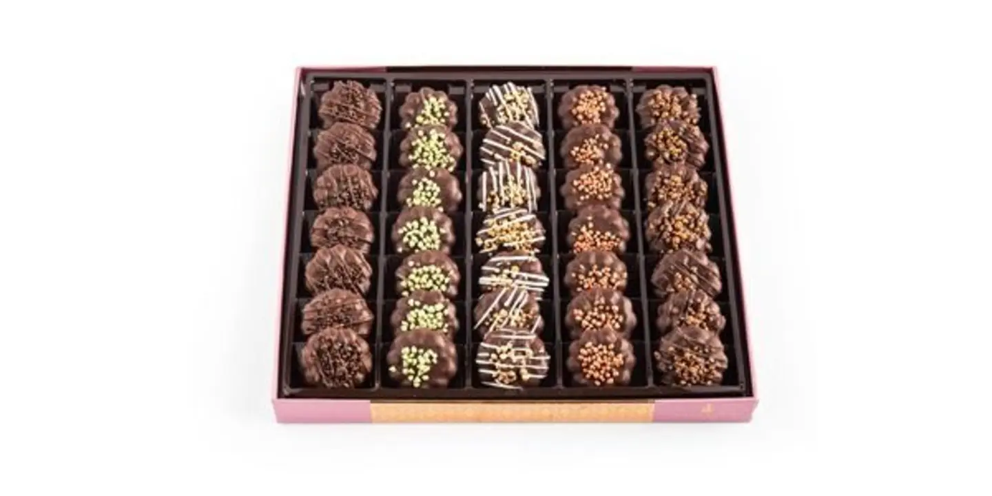 Petifour Sable Dipped In Chocolate