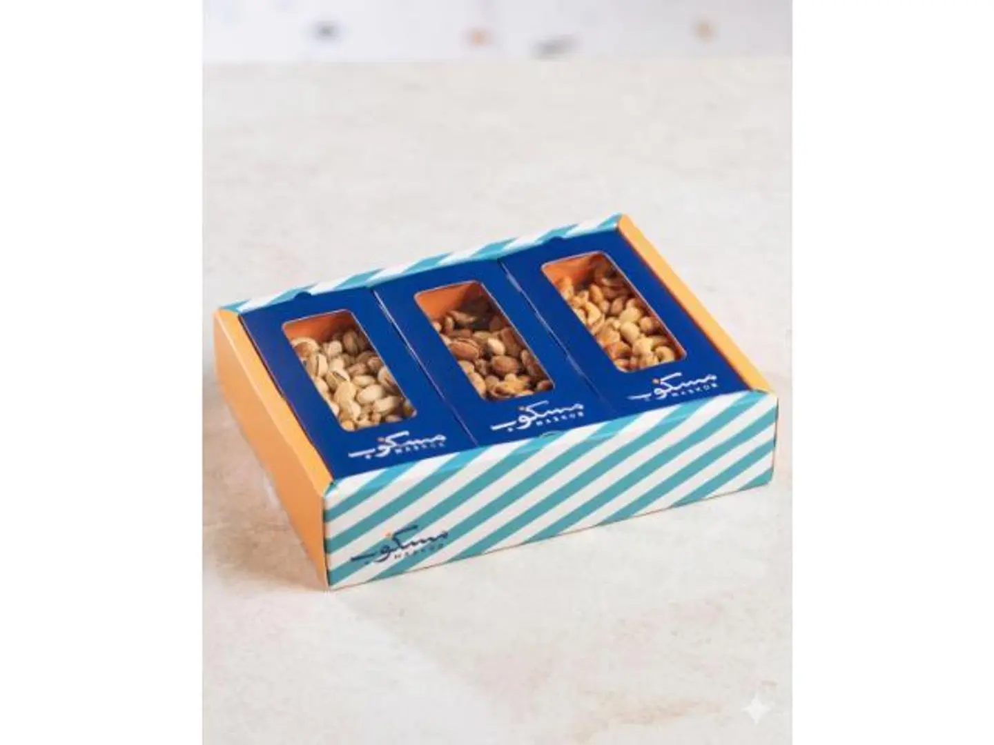 Gathering Box Mixed Nuts