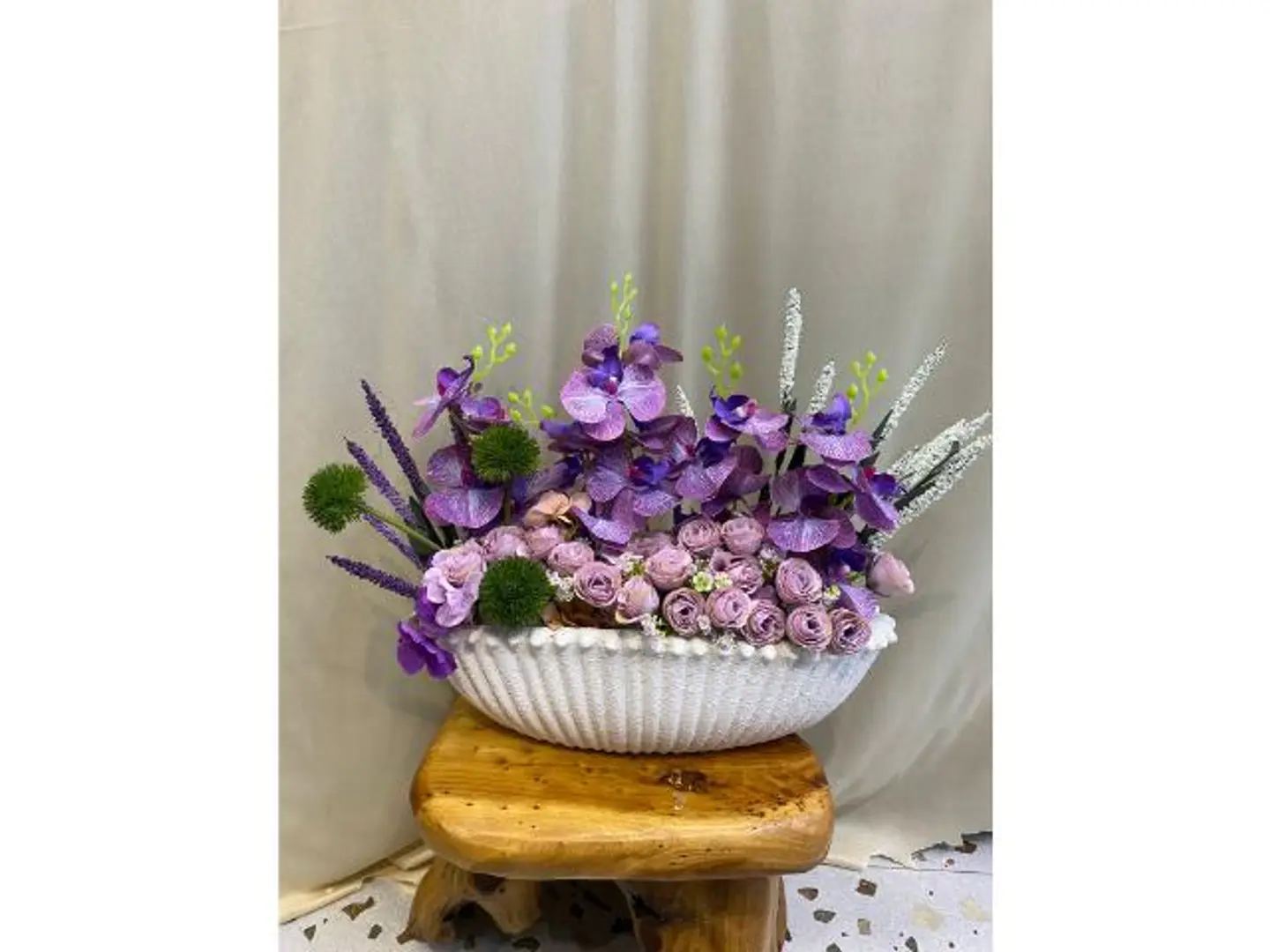 Large Vase Purple Roses