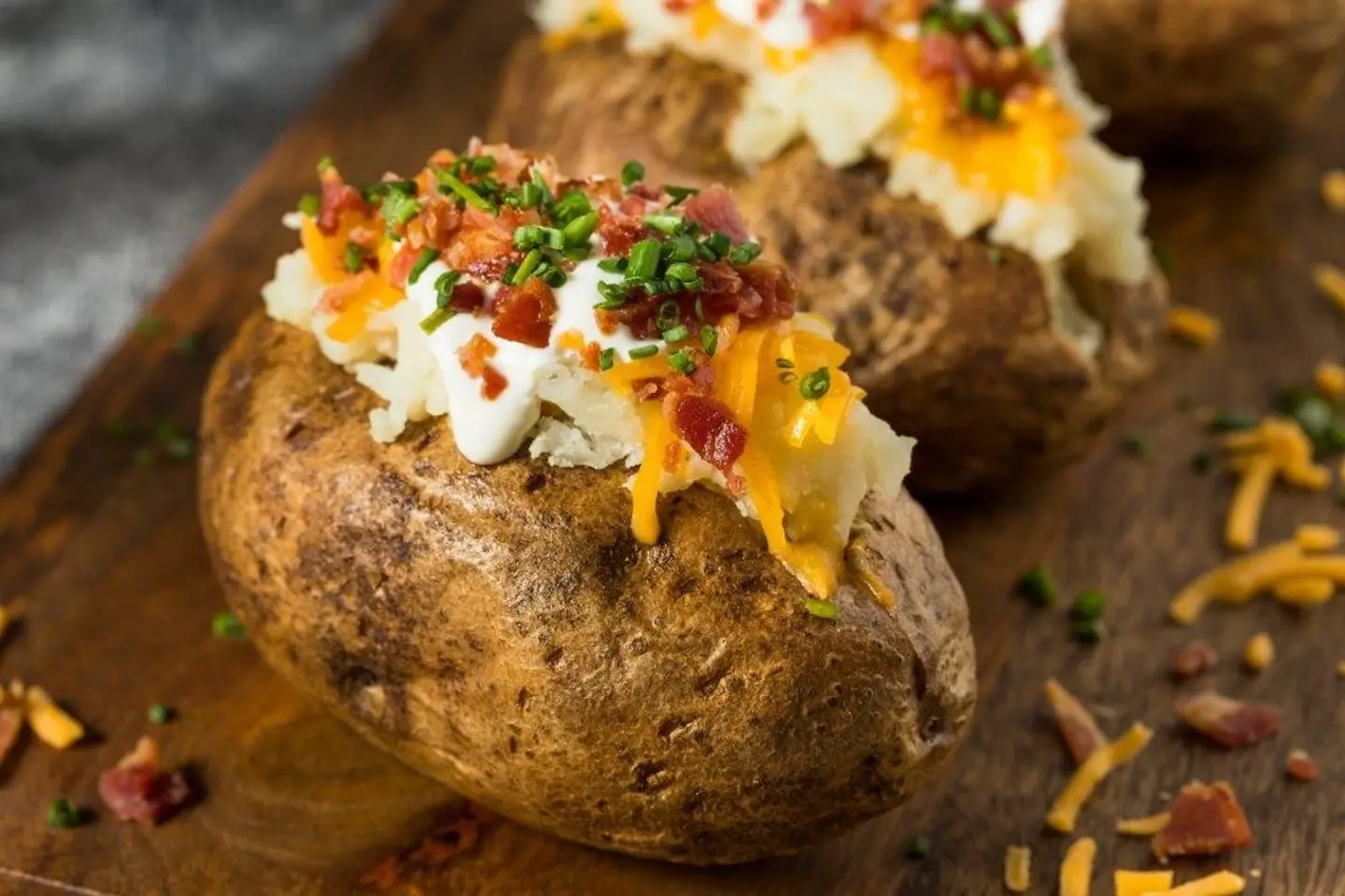 بطاطا مخبوزة