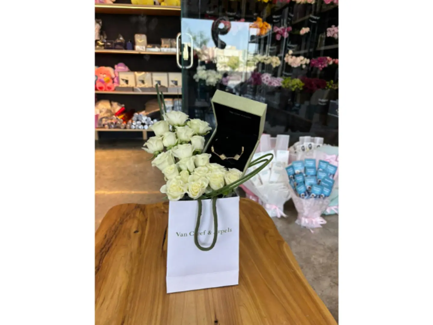 فان كليف بوكس 3