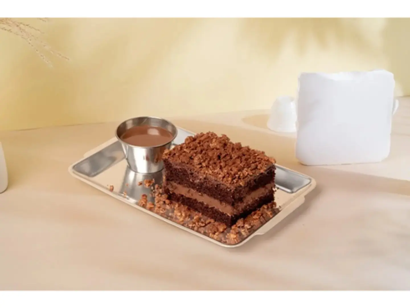 Crunchy Chocolate Cake