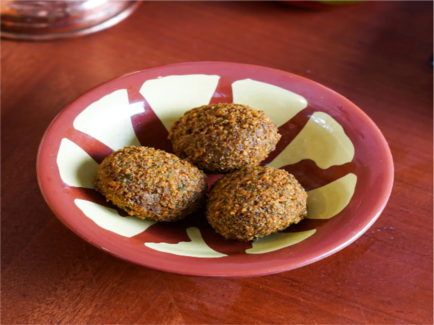 فلافل ثلاثة حبات