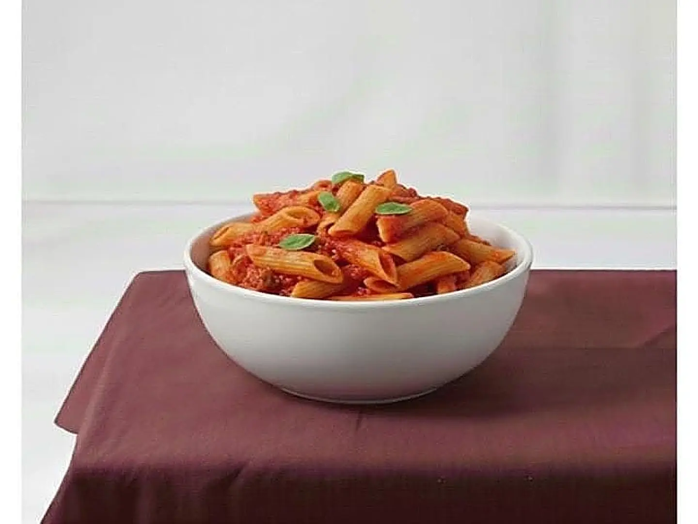 مكرونة صوص احمر