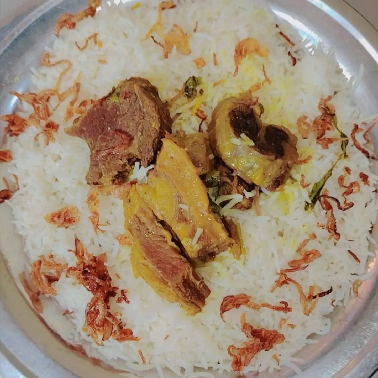 لحم مع أرز بيشاور صغير