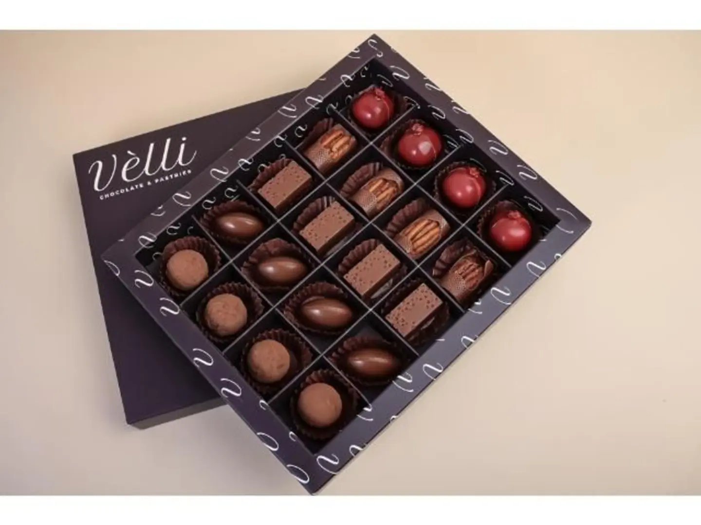 Chocolate Box With 20 Pieces