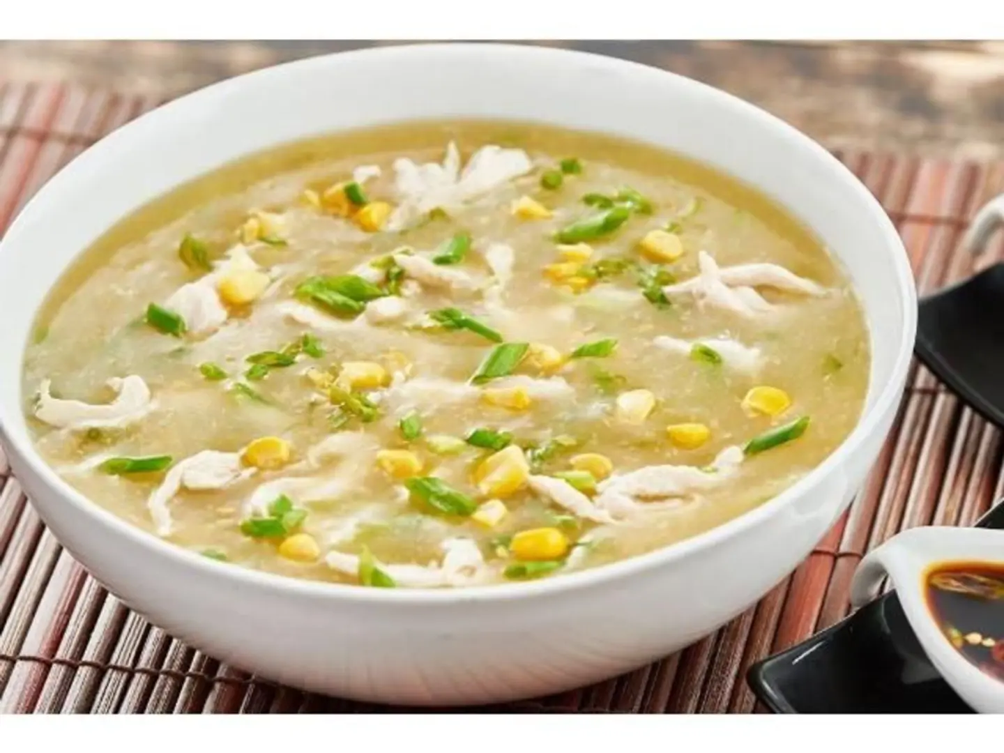 شوربة الذرة الحلوة بالدجاج