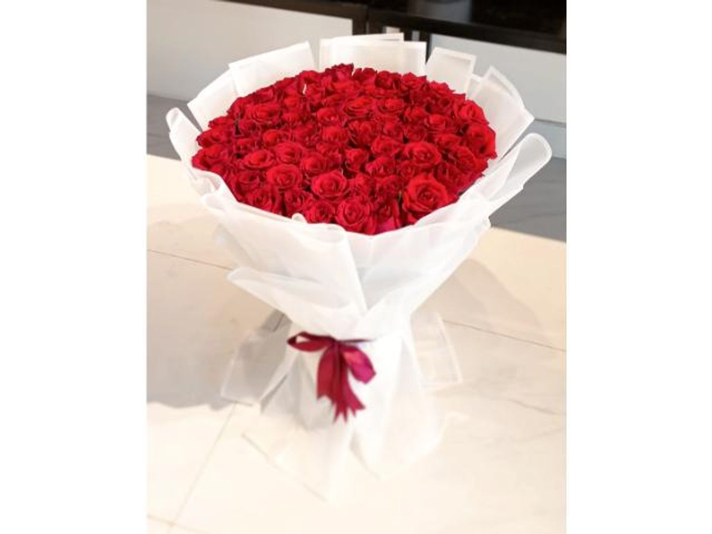 باقة ورد حمراء كاملة