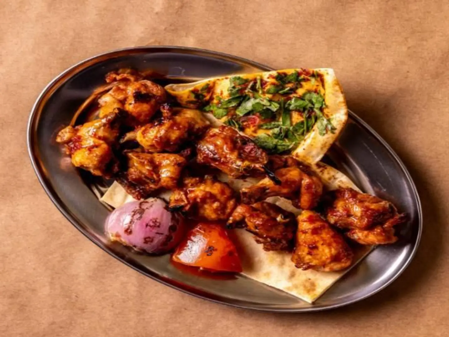 شيش طاووق بالعظم