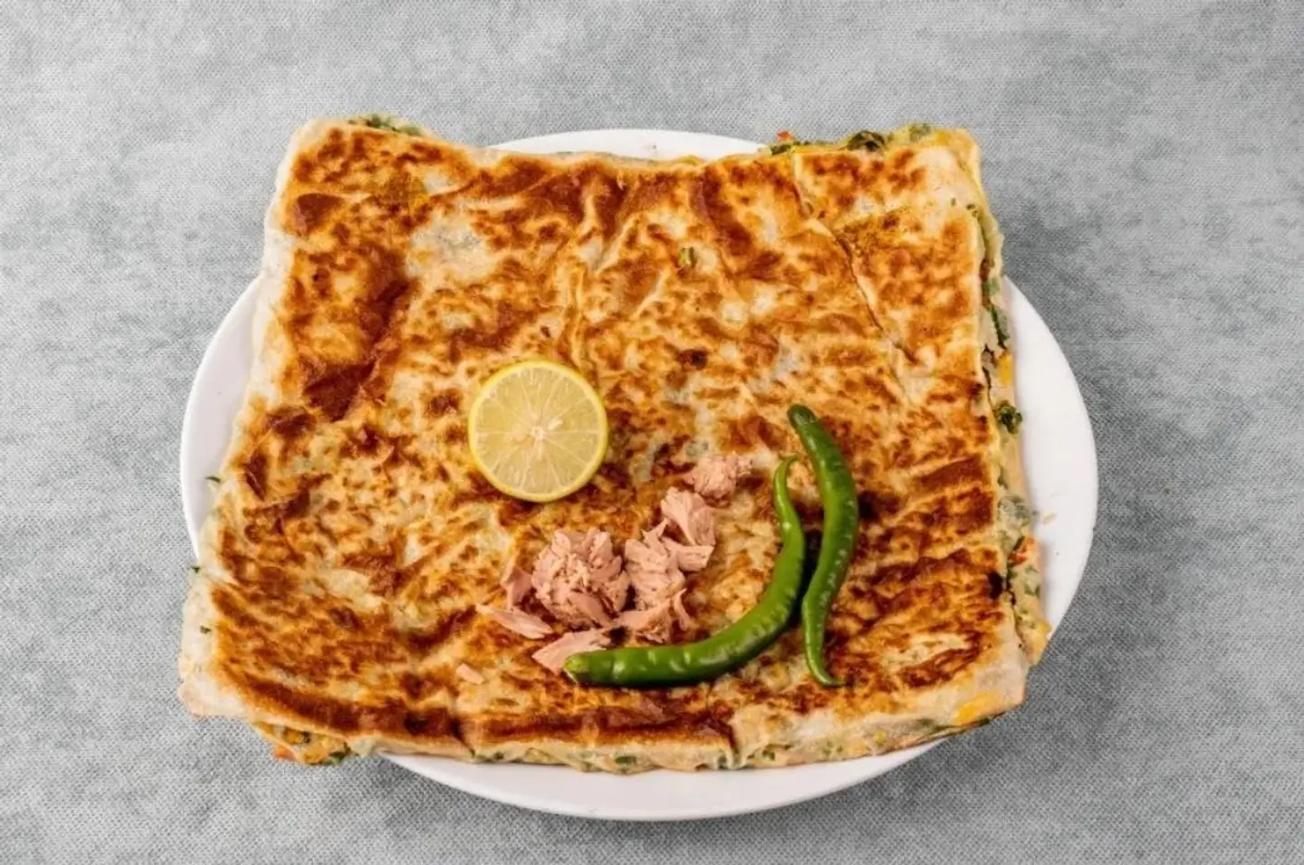 مطبق تونه سادة