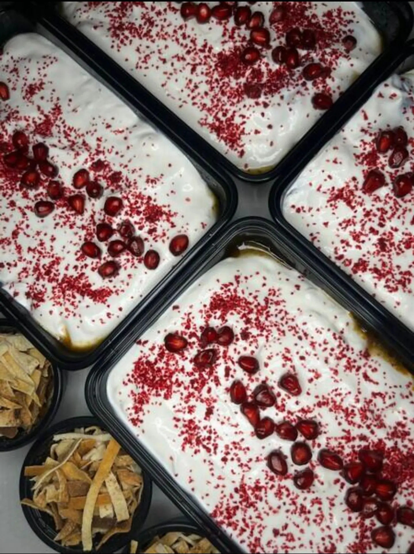 فتة ورق عنب بطاطس عمان